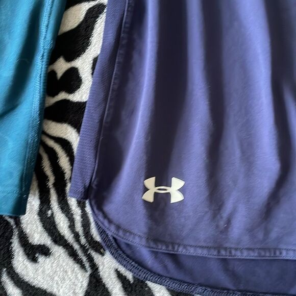 Bundle set of 4 women’s under armour pants, leggings, skirt tank top gym outfit - Picture 5 of 16